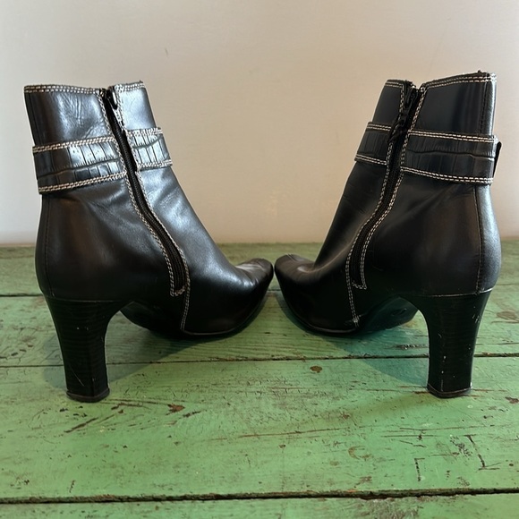 Women’s Predictions Black Leather Ankle Boot Size 7 - Picture 4 of 10